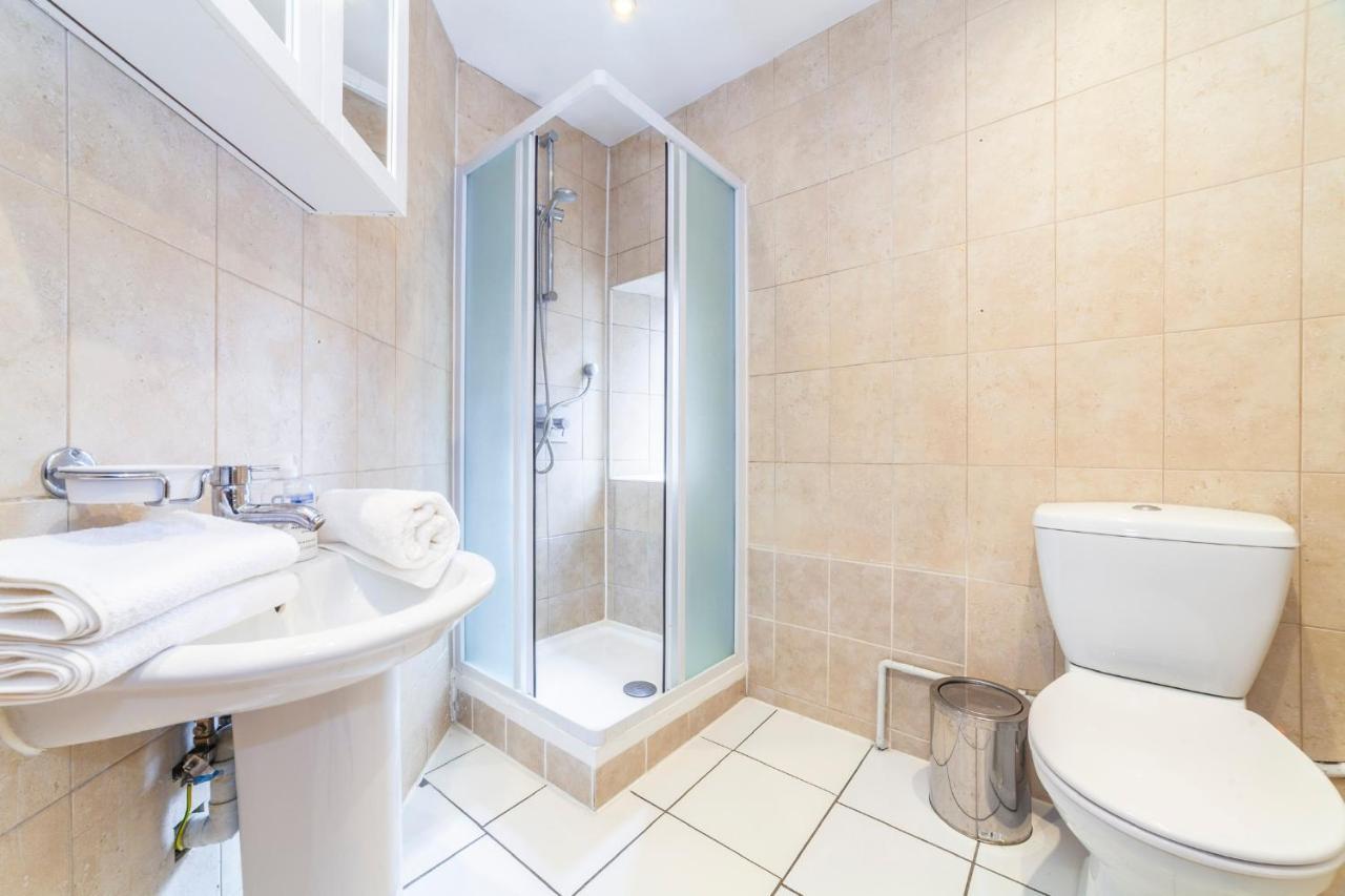 Hub Townhouse Apartment Лондон Екстериор снимка